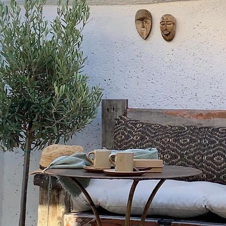 La Terrasse Du Pont Jullian Charme Et Calme Dans Le Coeur Historique Apartment L'Isle-sur-la-Sorgue Exterior photo